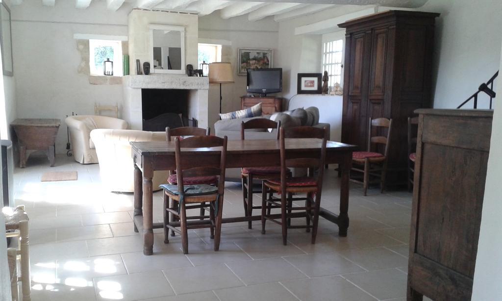 Gîte De Serre Le Grand-Pressigny Buitenkant foto